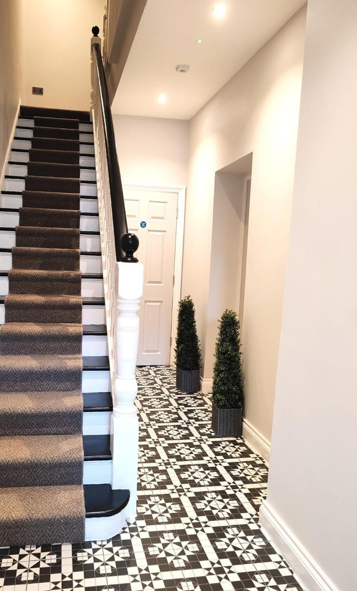 Stunning Modern Apartment Sleeps 4 - 6 Min Walk From Golden Beaches-Free Parking Борнмът Екстериор снимка